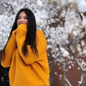 Meet your Posher, Julia